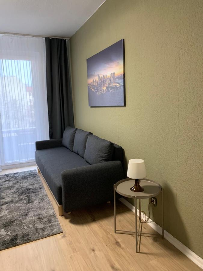 Apartment Just - Fuer Bis Zu 12 Personen Berlin